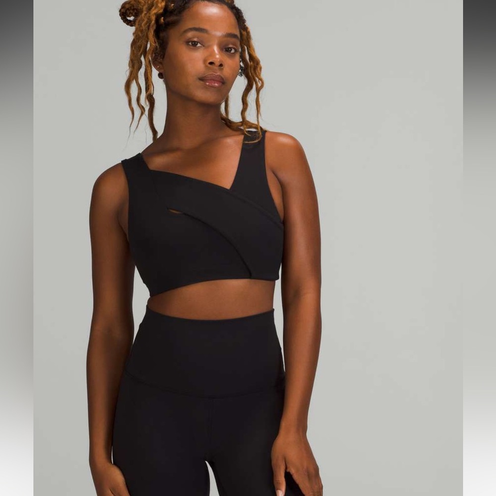 Lululemon Nulu Cross-Front Yoga Bra *Light Support, B/C Cups